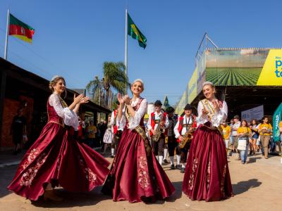 Oktoberfest de Igrejinha espalha alegria e cultura na 45ª Expointer