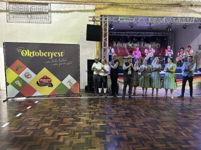 Oktoberfest de Igrejinha apresenta campanha da 35ª edição durante o Kerb do município