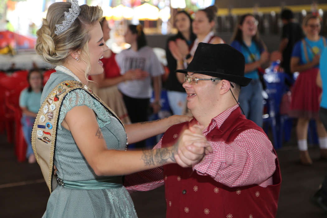 Alegria, inclusão e socialização marcam o Besonderertag da 34ª Oktoberfest de Igrejinha